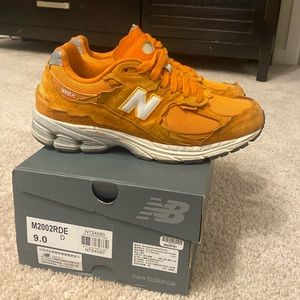 Men’s New Balance Sneakers